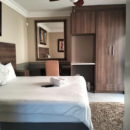 Sunrise Boutique Hotel Witbank Luaran gambar