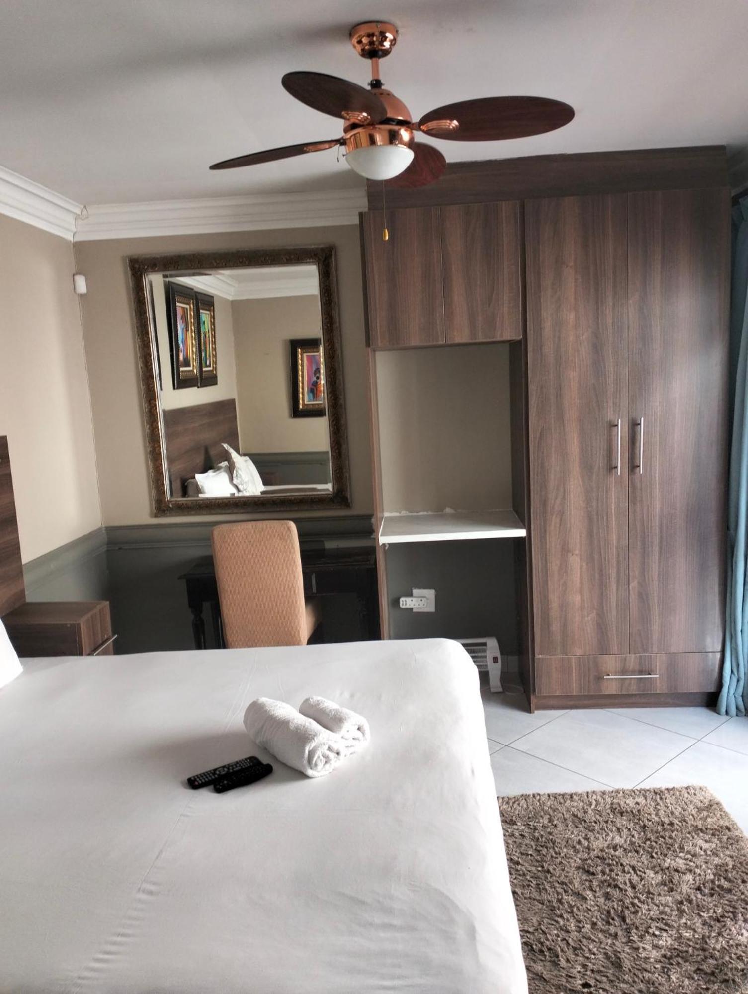 Sunrise Boutique Hotel Witbank Luaran gambar