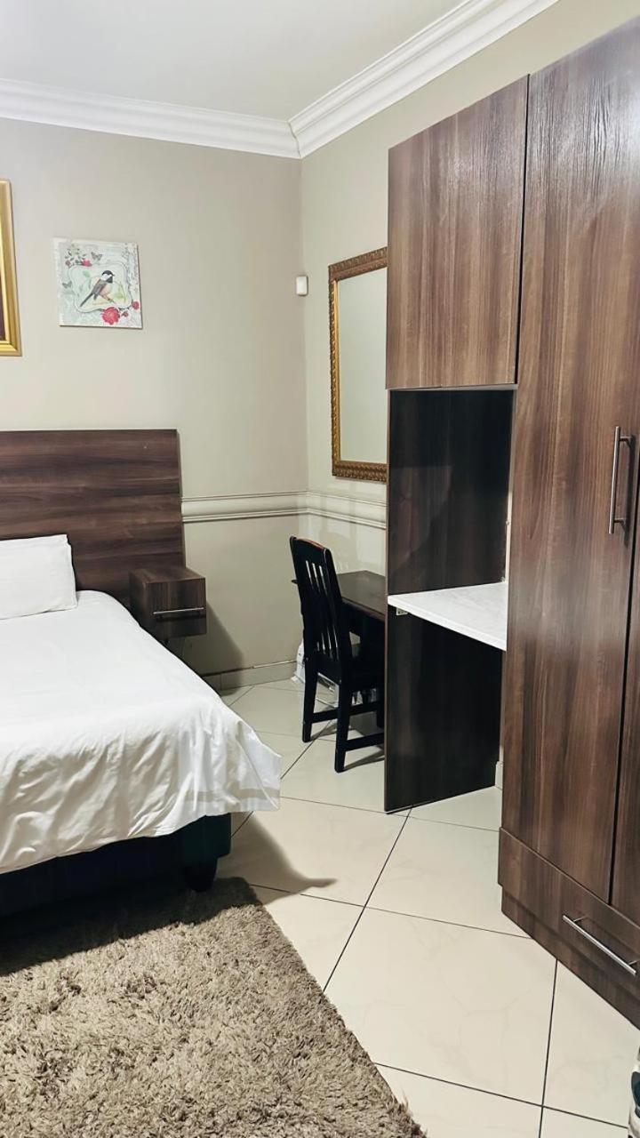 Sunrise Boutique Hotel Witbank Luaran gambar