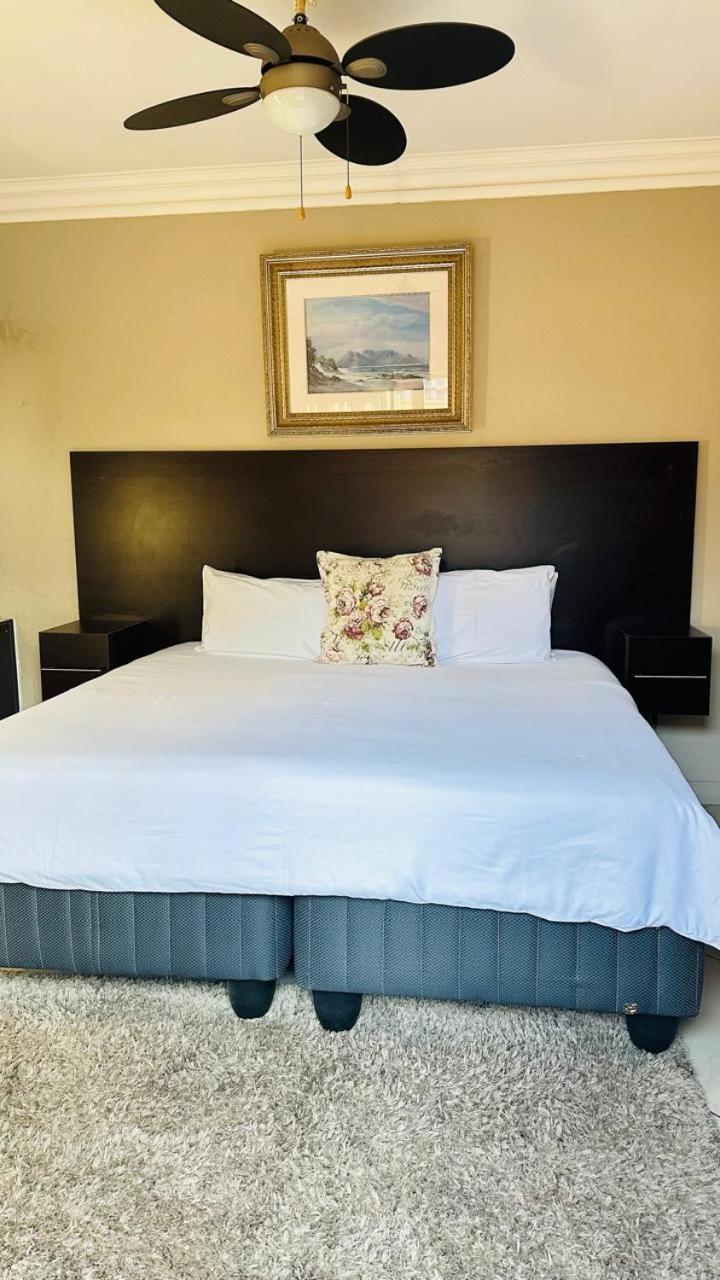 Sunrise Boutique Hotel Witbank Luaran gambar