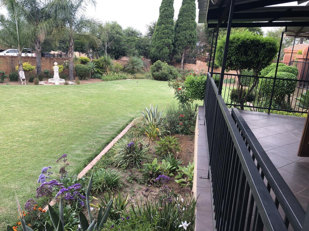Sunrise Boutique Hotel Witbank Luaran gambar