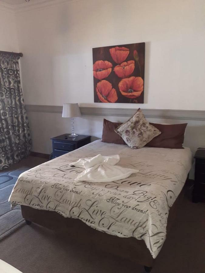 Sunrise Boutique Hotel Witbank Luaran gambar