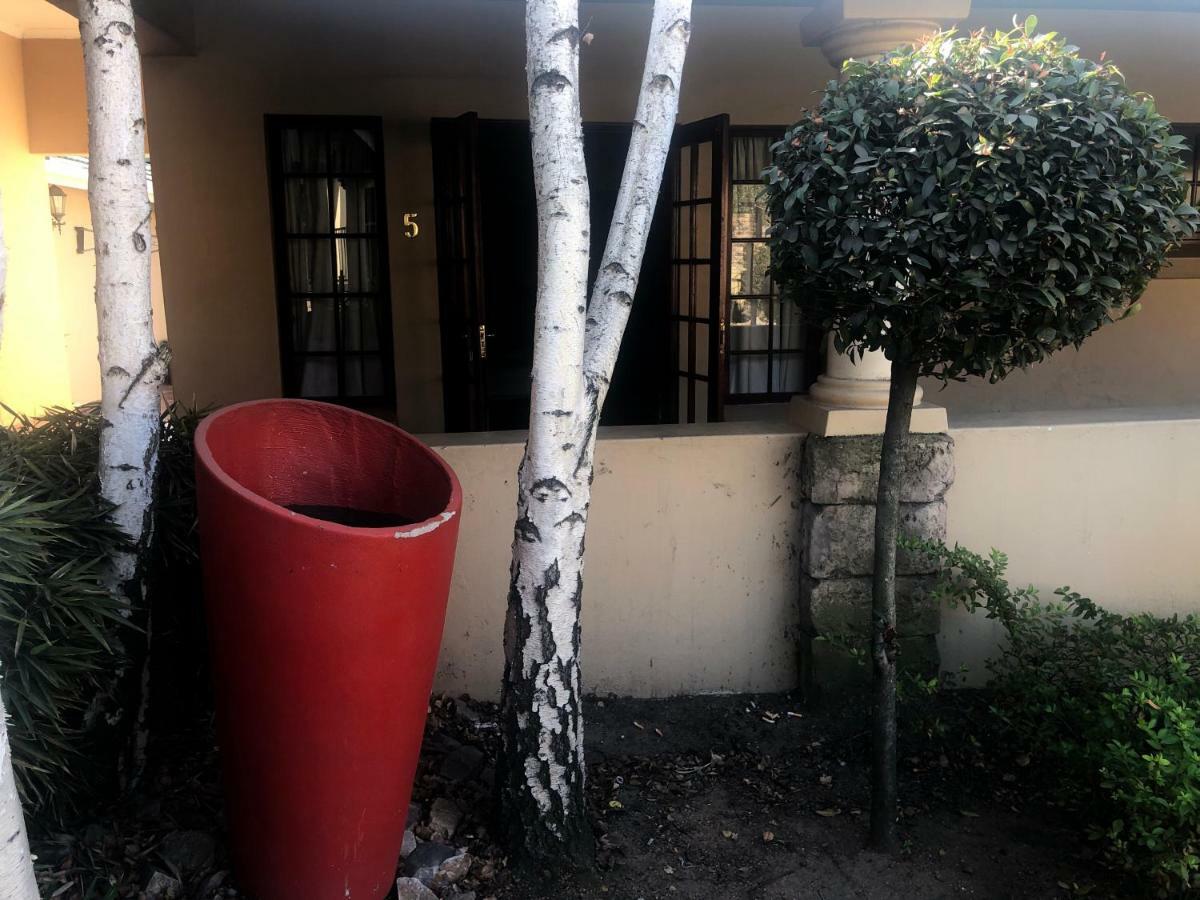 Sunrise Boutique Hotel Witbank Luaran gambar
