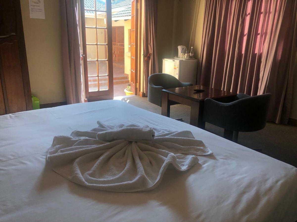Sunrise Boutique Hotel Witbank Luaran gambar