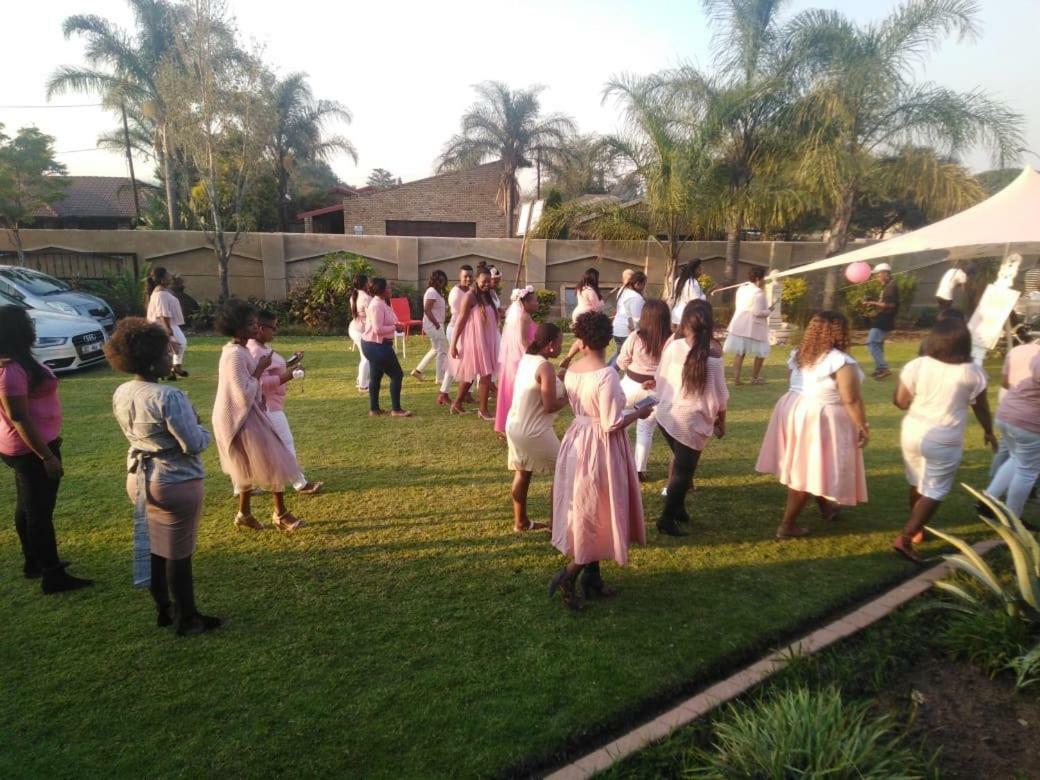 Sunrise Boutique Hotel Witbank Luaran gambar